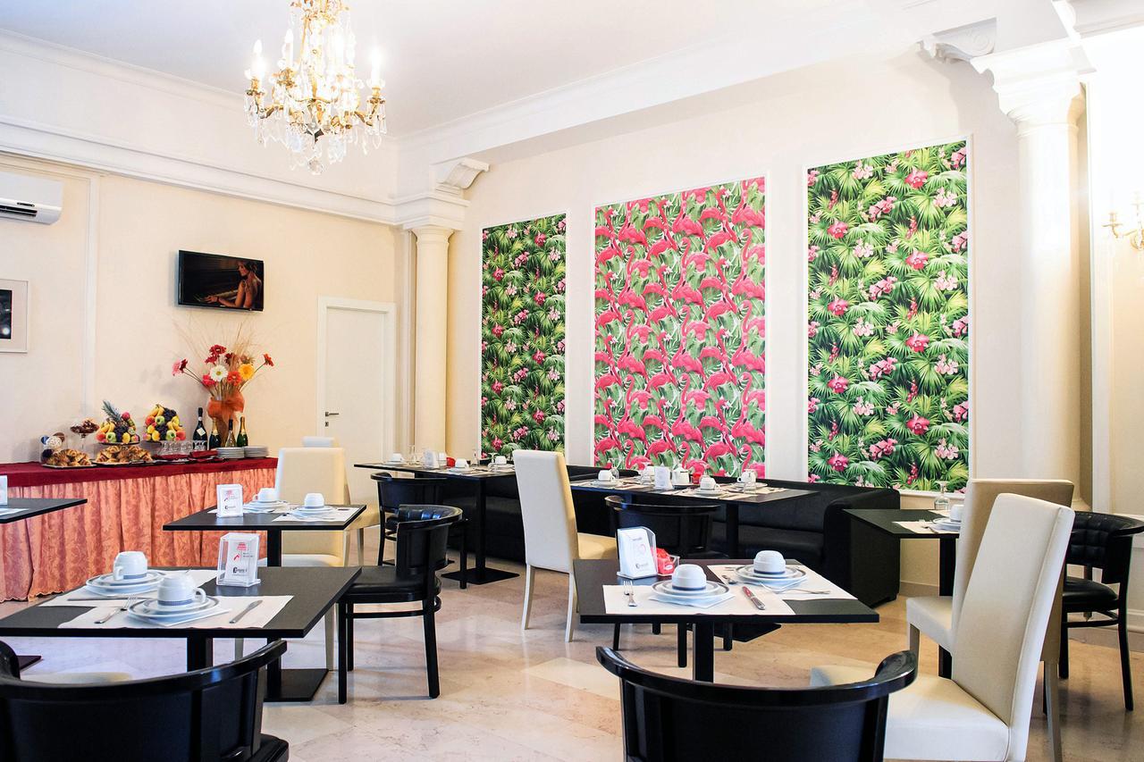 Hotel Palombella & Restaurant โฟรซีโนเน ภายนอก รูปภาพ