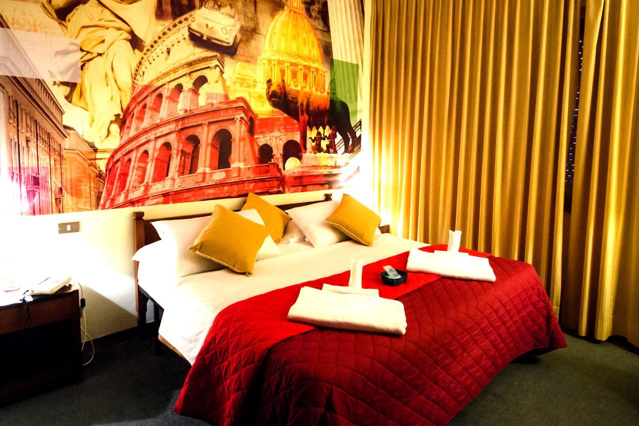 Hotel Palombella & Restaurant โฟรซีโนเน ภายนอก รูปภาพ